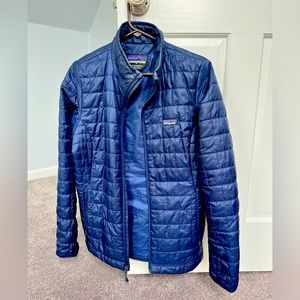 Woman’s med Patagonia she’ll